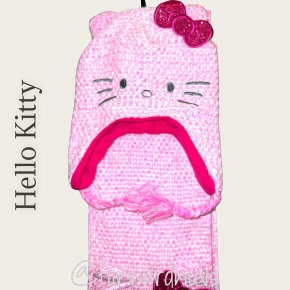 Hello Kitty Hat and Scarf Set - Adorably Used - Picture 3 of 10